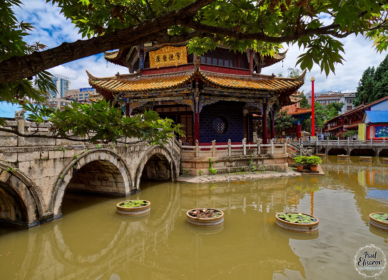 Kunming YanTong Temple and Confucius Temple